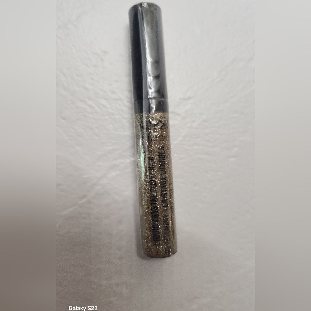 NYX Professional Makeup Liquid Crystal Liner